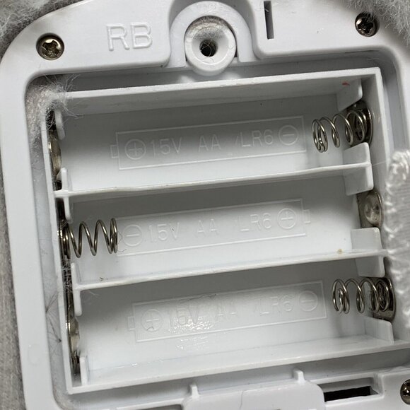 Baby Gund Kissy The Penguin Animated Sings 12 Inch Plush Musical Toy Animal - Picture 11 of 12